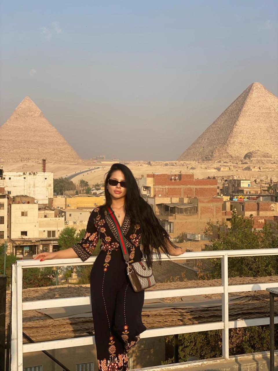 Grand Golden Pyramids View Hotel Kafret el-Gabal Esterno foto