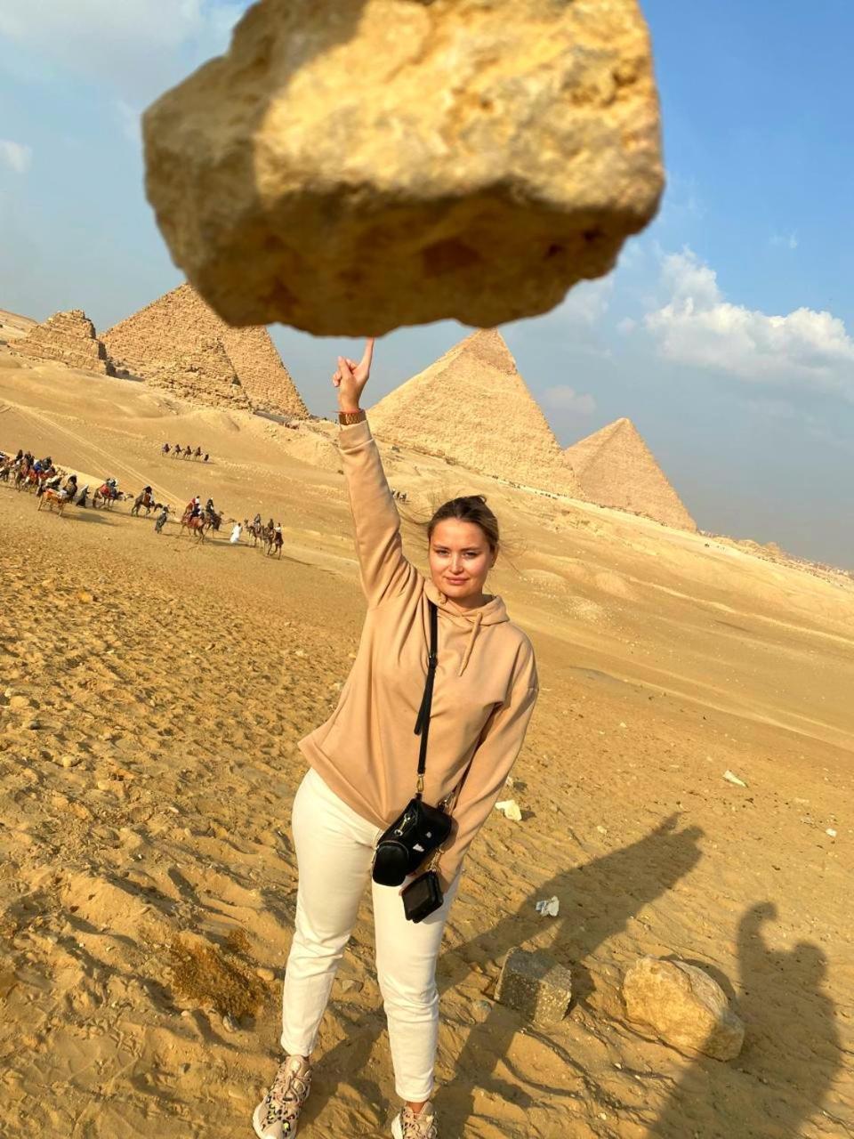 Grand Golden Pyramids View Hotel Kafret el-Gabal Esterno foto
